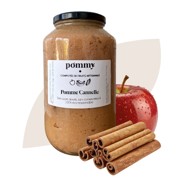 Bocal format buffet de compote artisanale anti-gaspi Pommy pomme cannelle avec bâtons de cannelle et pomme entière